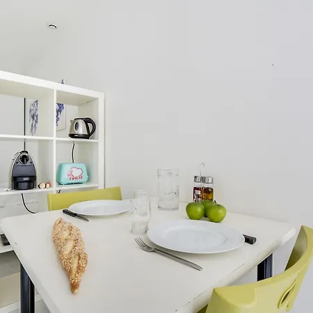 Stade De Gerland Apartment